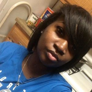 Meet your Posher, Lametria